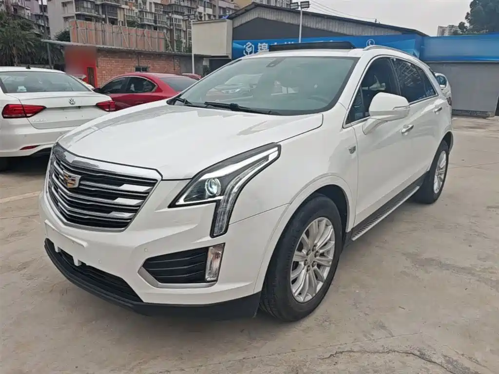 Cadillac XT5 2018 — фото 1