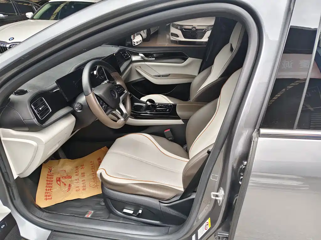 BYD Qin PLUS 2023 — фото 4