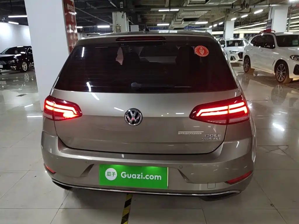 Volkswagen Golf 2020