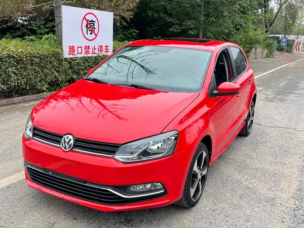 Volkswagen Polo 2016