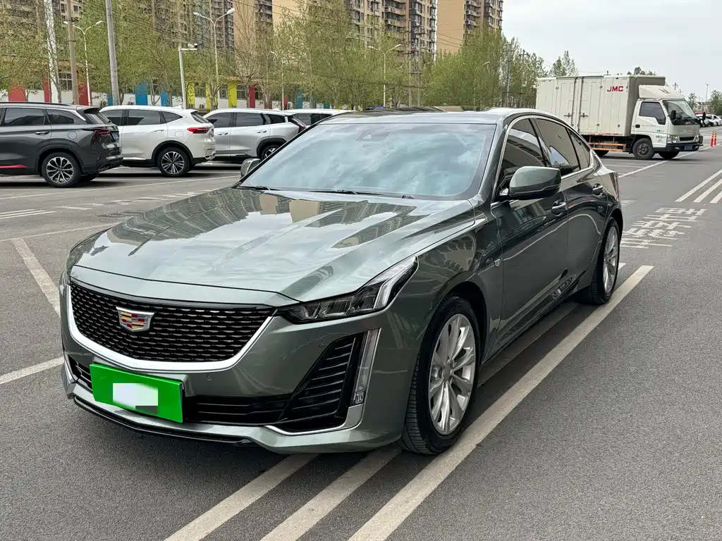 Cadillac CT5 2023 — фото 1