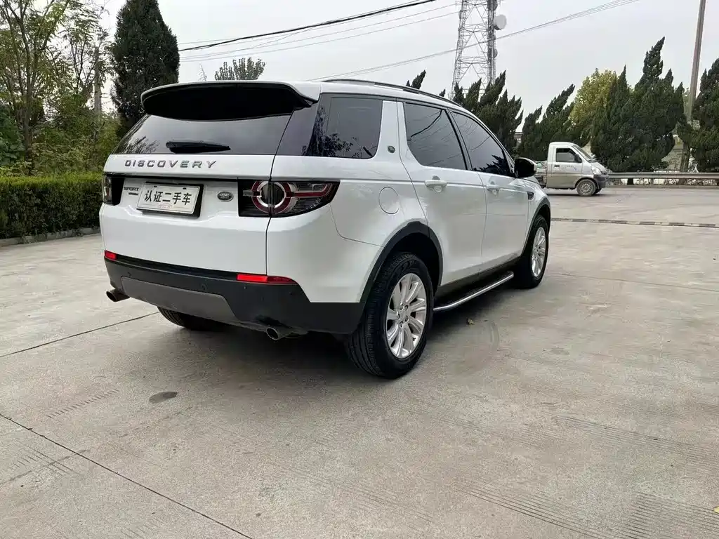 Land Rover Discovery Sport 2018 — фото 7