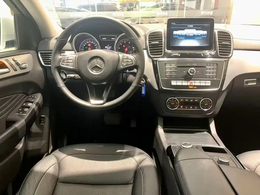 Mercedes-Benz GLE Coupe 2017 — фото 9