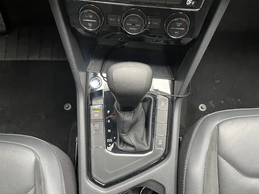 Volkswagen Tiguan L 2019 — фото 6