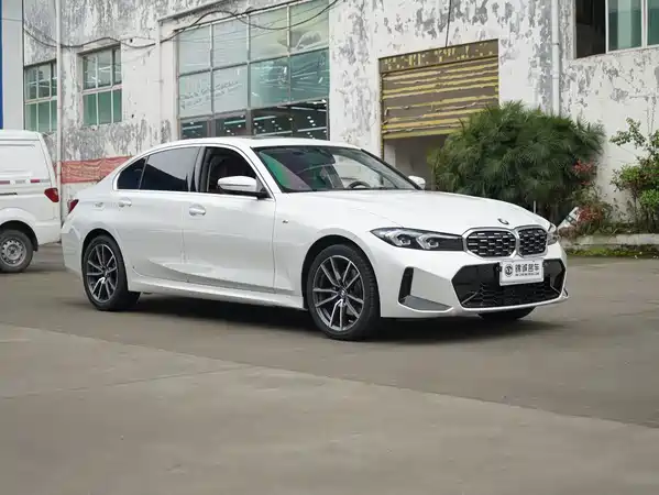BMW 3 Series 2023