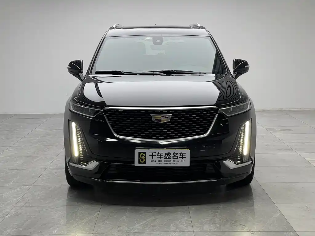 Cadillac XT6 2020 — фото 2