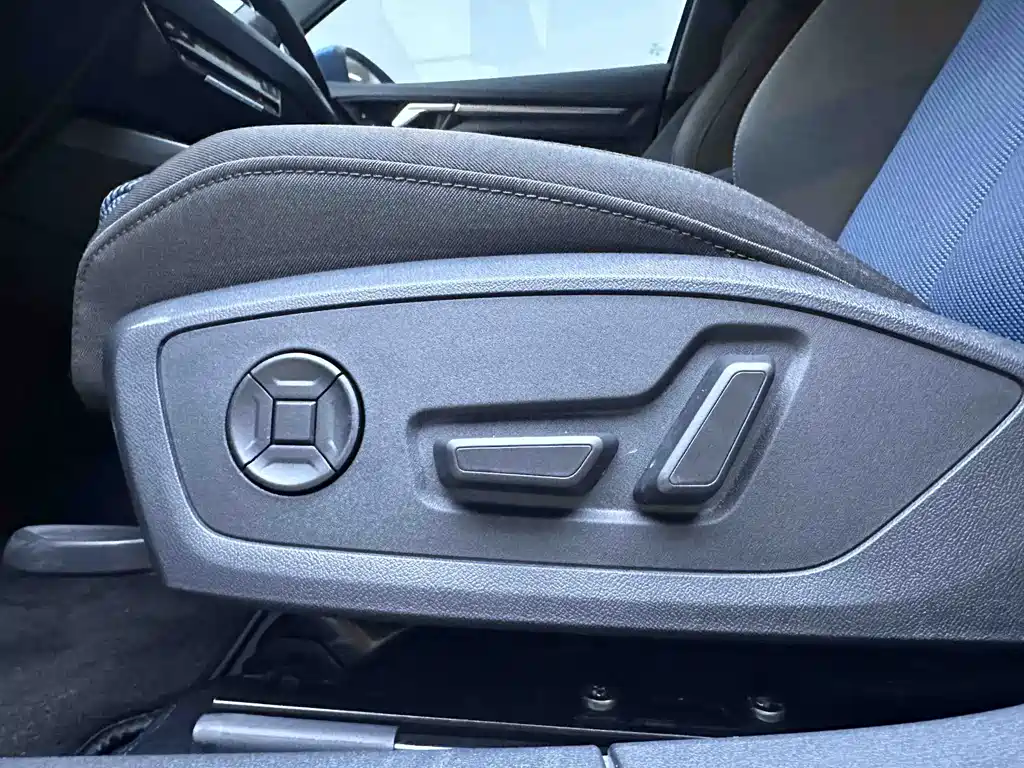 Audi A3 2022 — фото 16