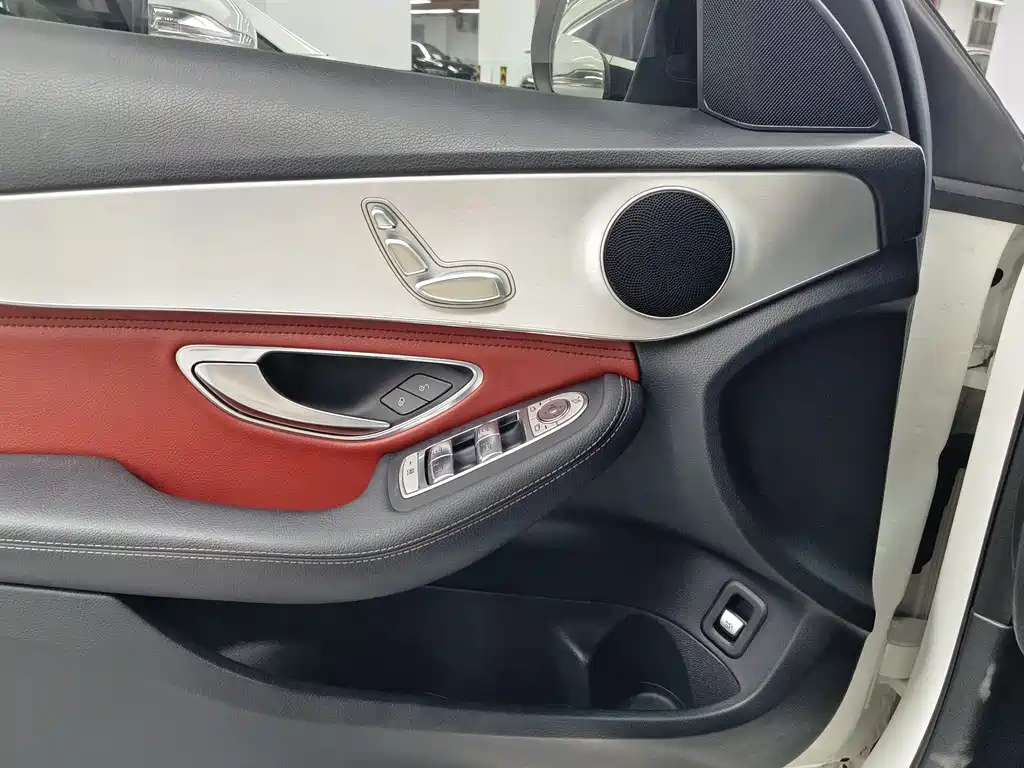 Mercedes-Benz C-Class 2020 — фото 10