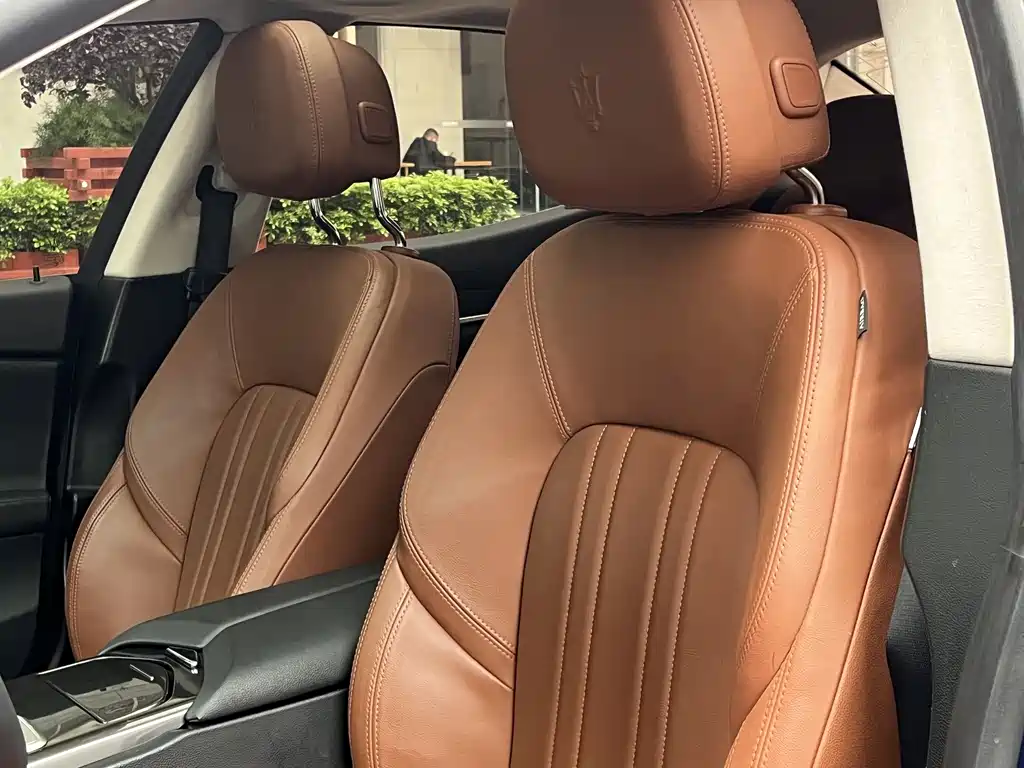 Maserati Ghibli 2015 — фото 15