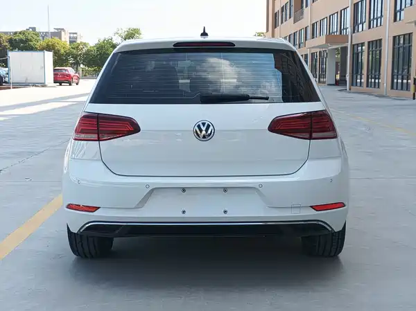 Volkswagen Golf 2020