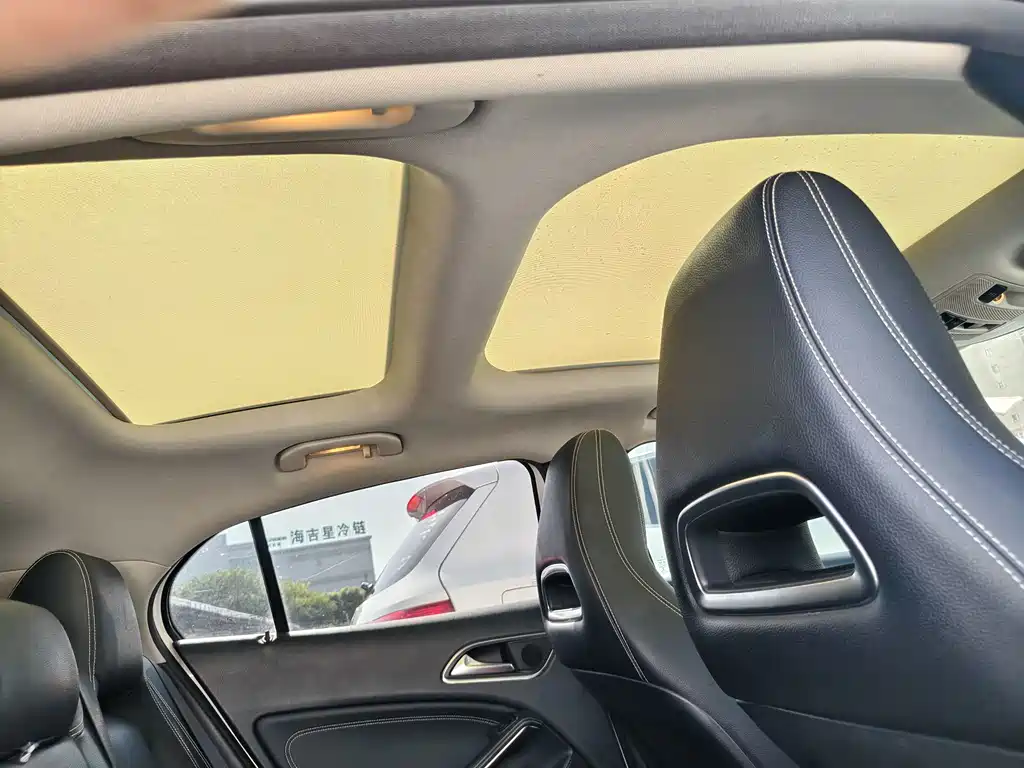 Mercedes-Benz GLA 2019 — фото 13