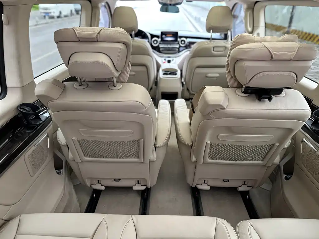 Mercedes-Benz V-Class 2017 — фото 8
