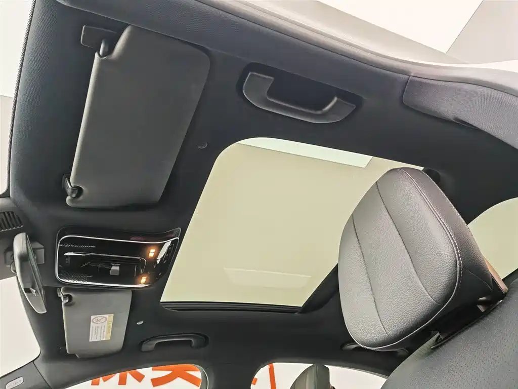 Mercedes-Benz C-Class 2022 — фото 14
