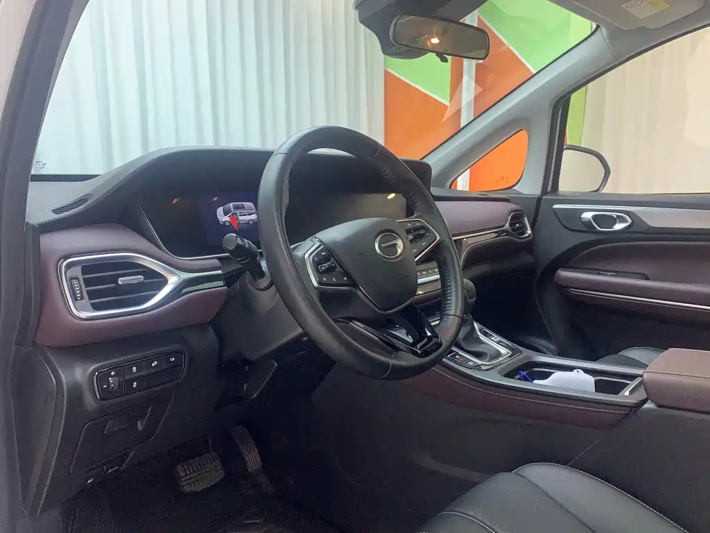 GAC Trumpchi M6 2022 — фото 10