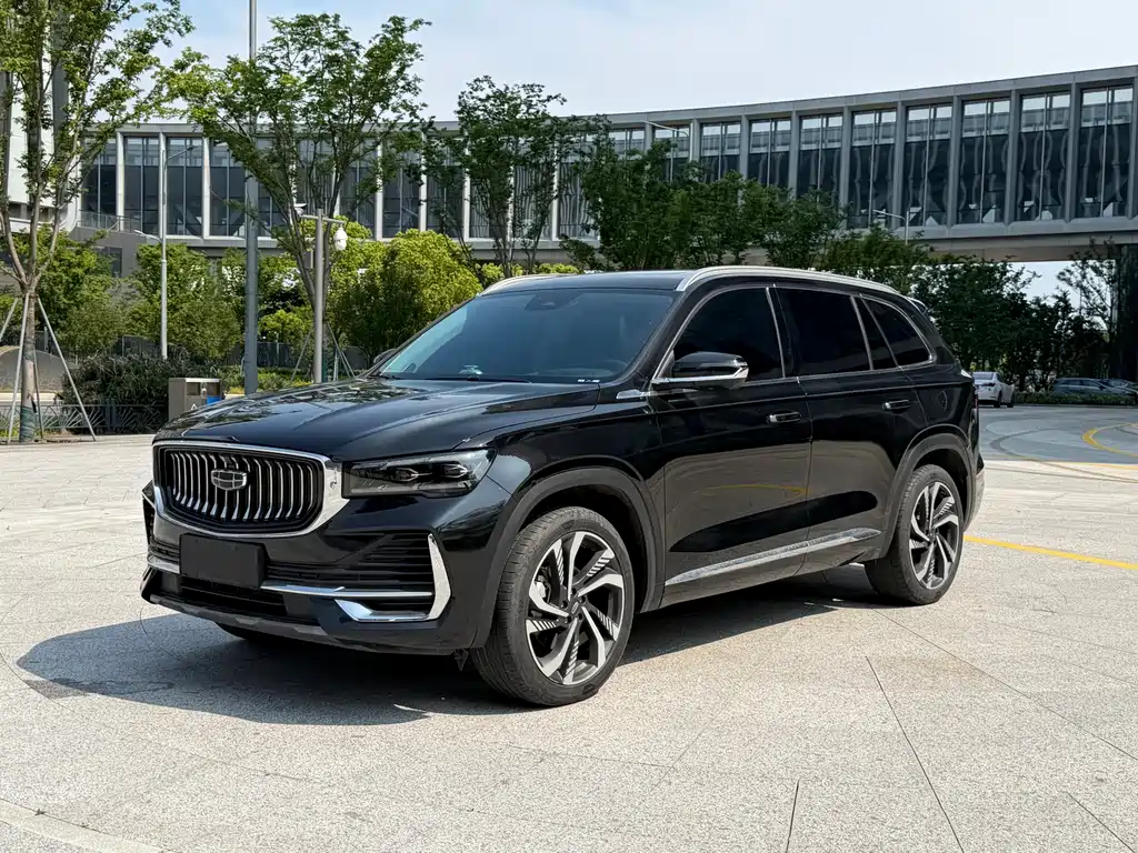 Geely Xingyue L 2023 — фото 1