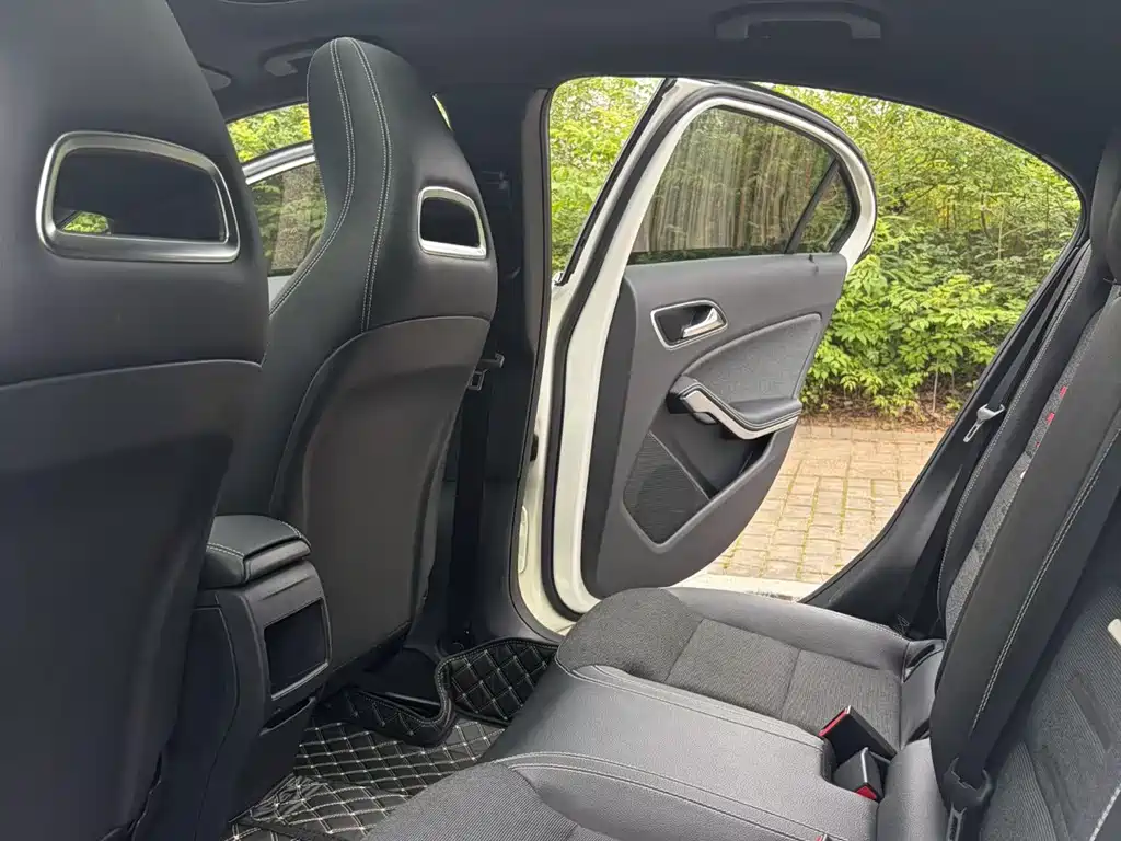 Mercedes-Benz A-Class 2018