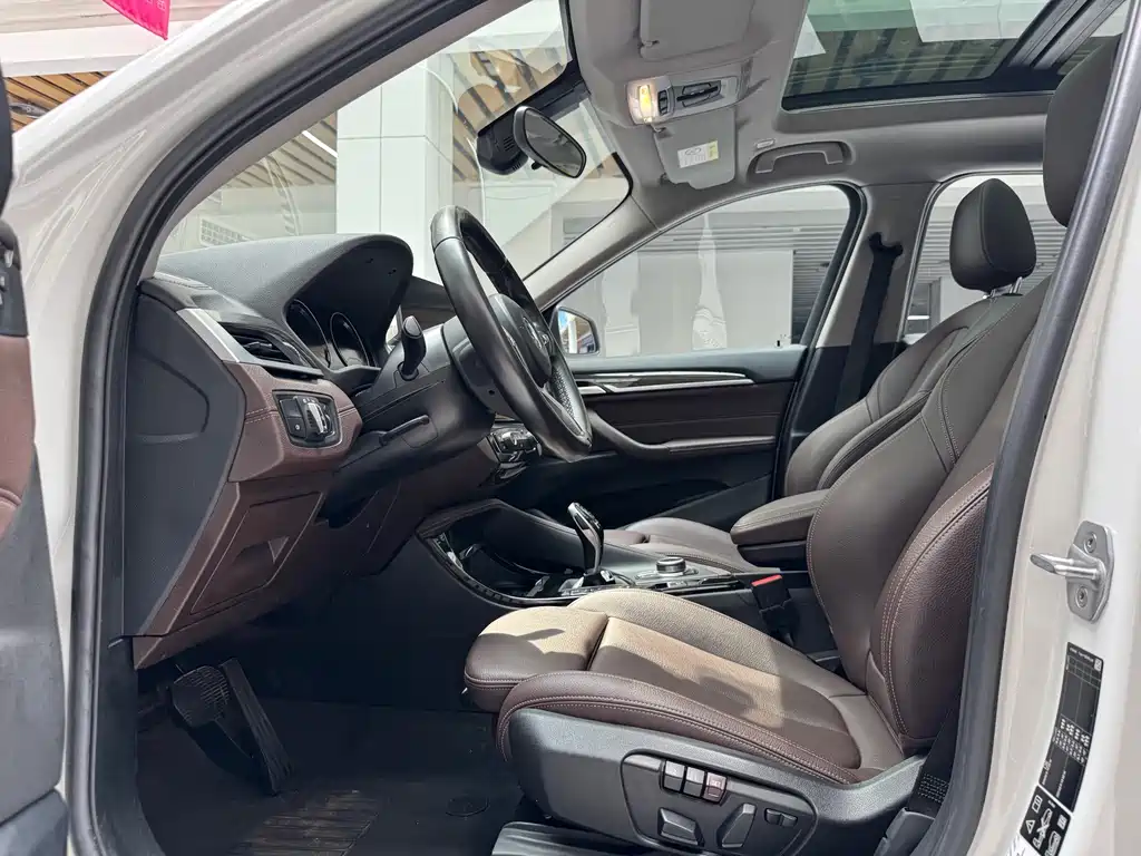 BMW X1 2020 — фото 10