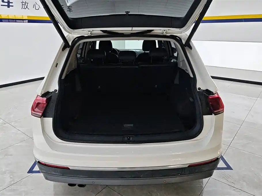 Volkswagen Tiguan L 2017