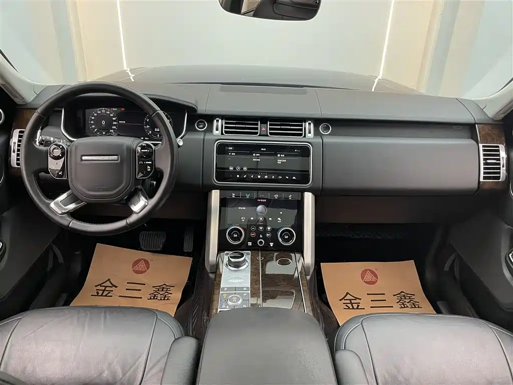 Land Rover Range Rover 2022 — фото 27