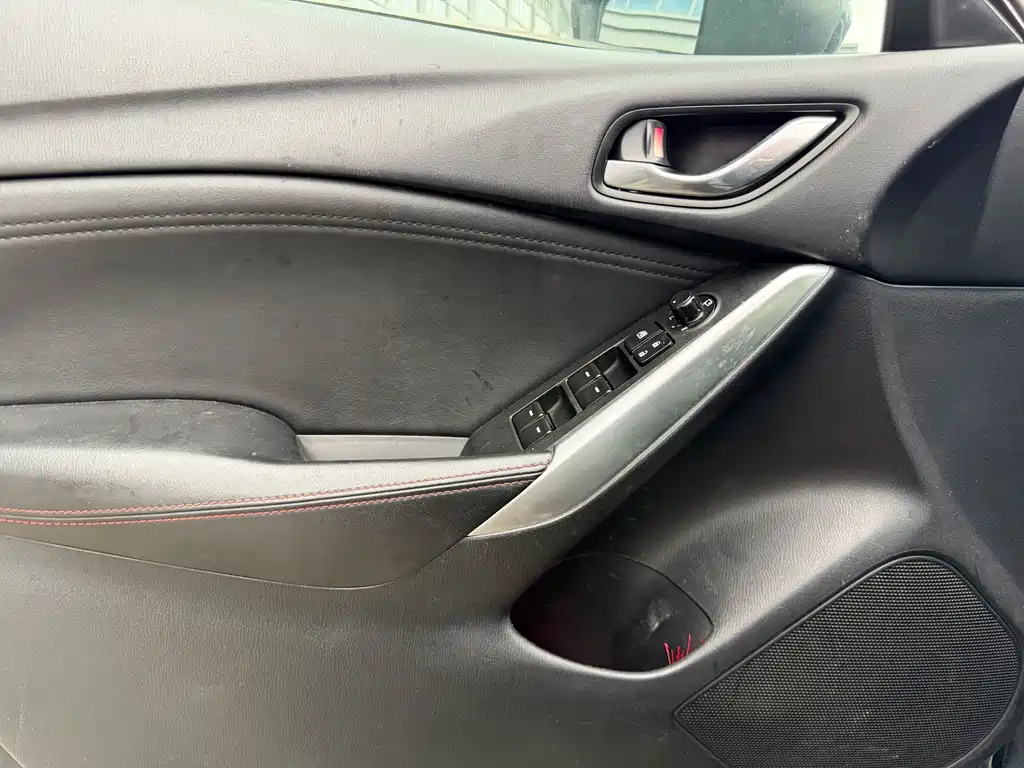 Mazda Atenza 2016 — фото 16