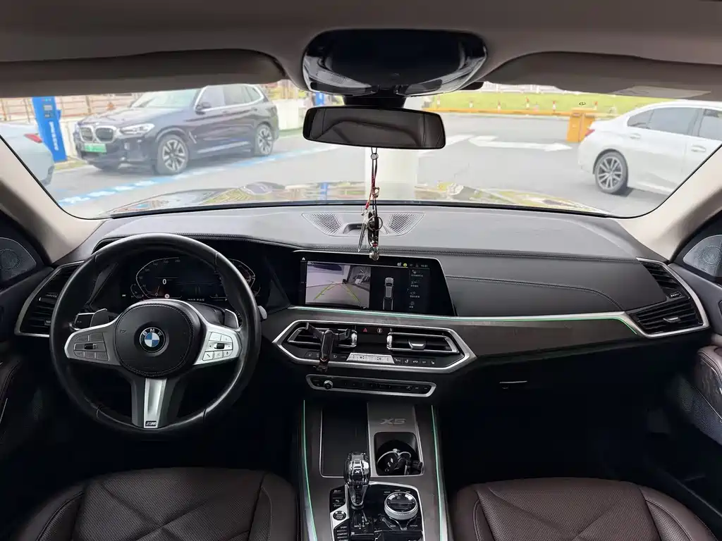 BMW X5 2022 — фото 10