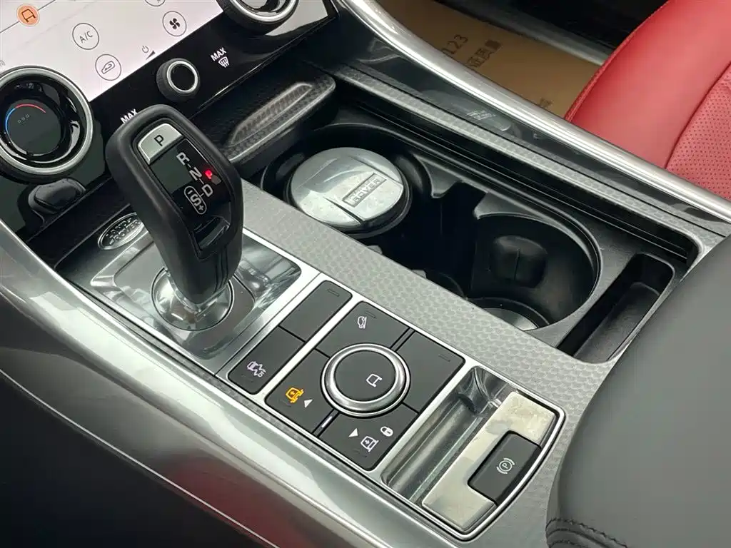 Land Rover Sport 2020 — фото 21