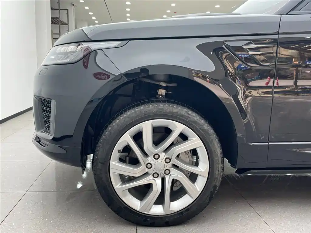 Land Rover Sport 2020 — фото 6