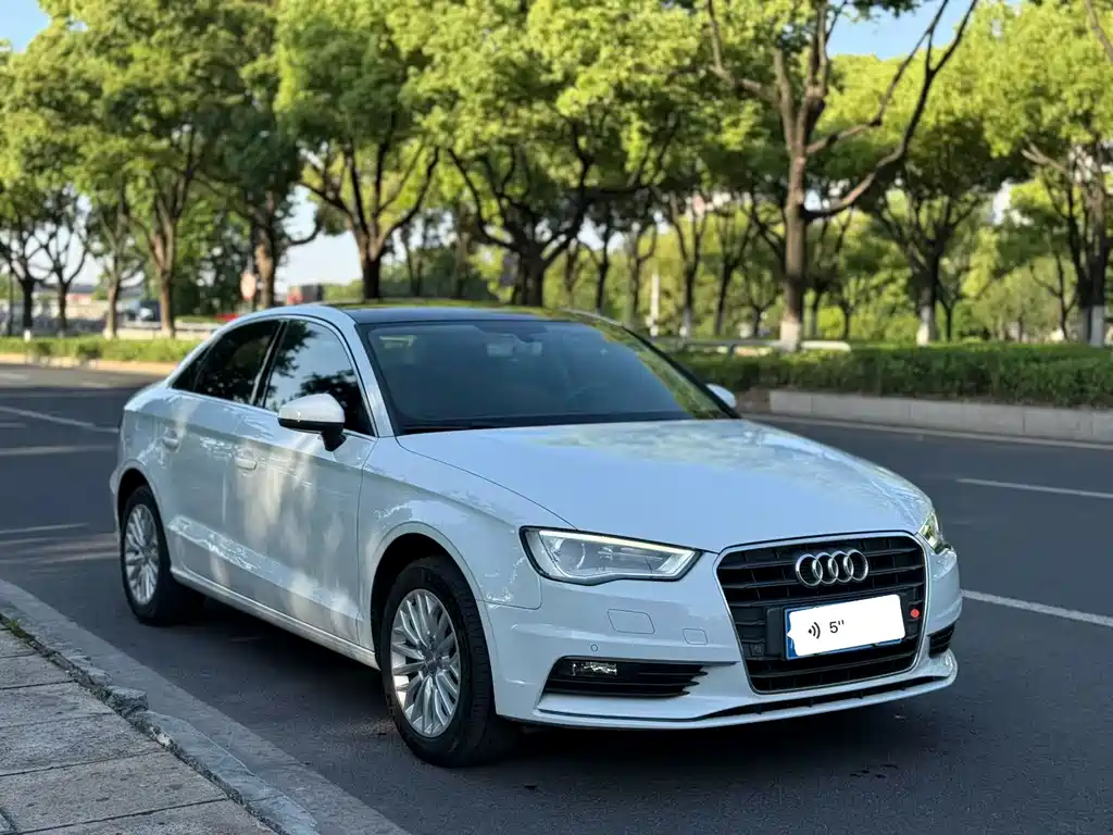 Audi A3 2016 — фото 2