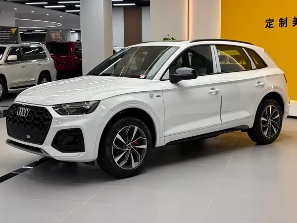 Audi Q5L 2024