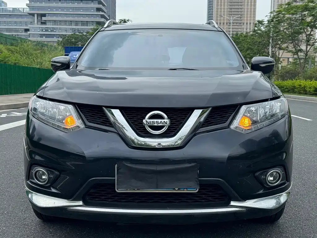 Nissan X-Trail 2015 — фото 2