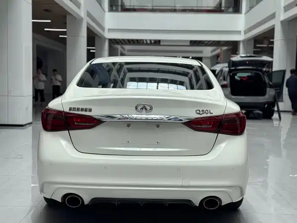 Infiniti Q50L 2023