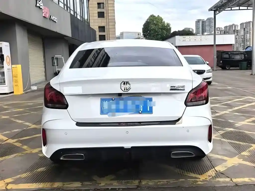 MG MG5 2022