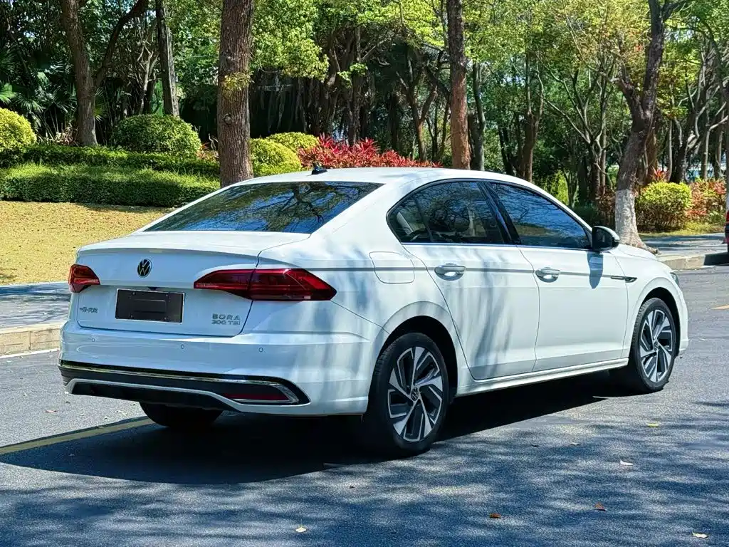 Volkswagen Bora 2024