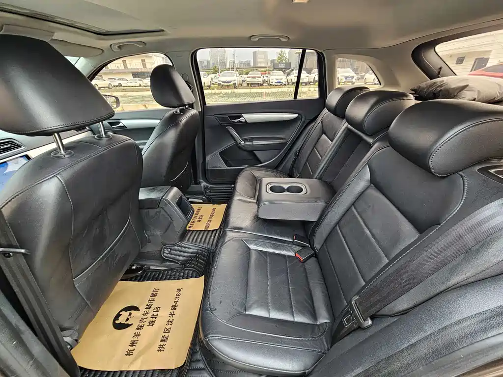 Volkswagen Gran Lavida 2014
