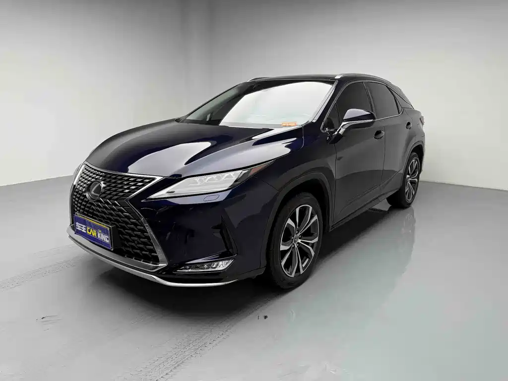 Lexus RX 2022 — фото 1