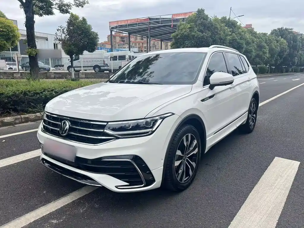 Volkswagen Tiguan L 2021