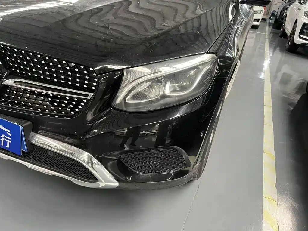 Mercedes-Benz GLC 2016 — фото 10