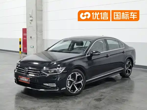 Volkswagen Magotan 2024