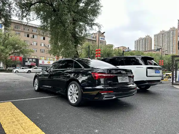 Audi A6L 2022