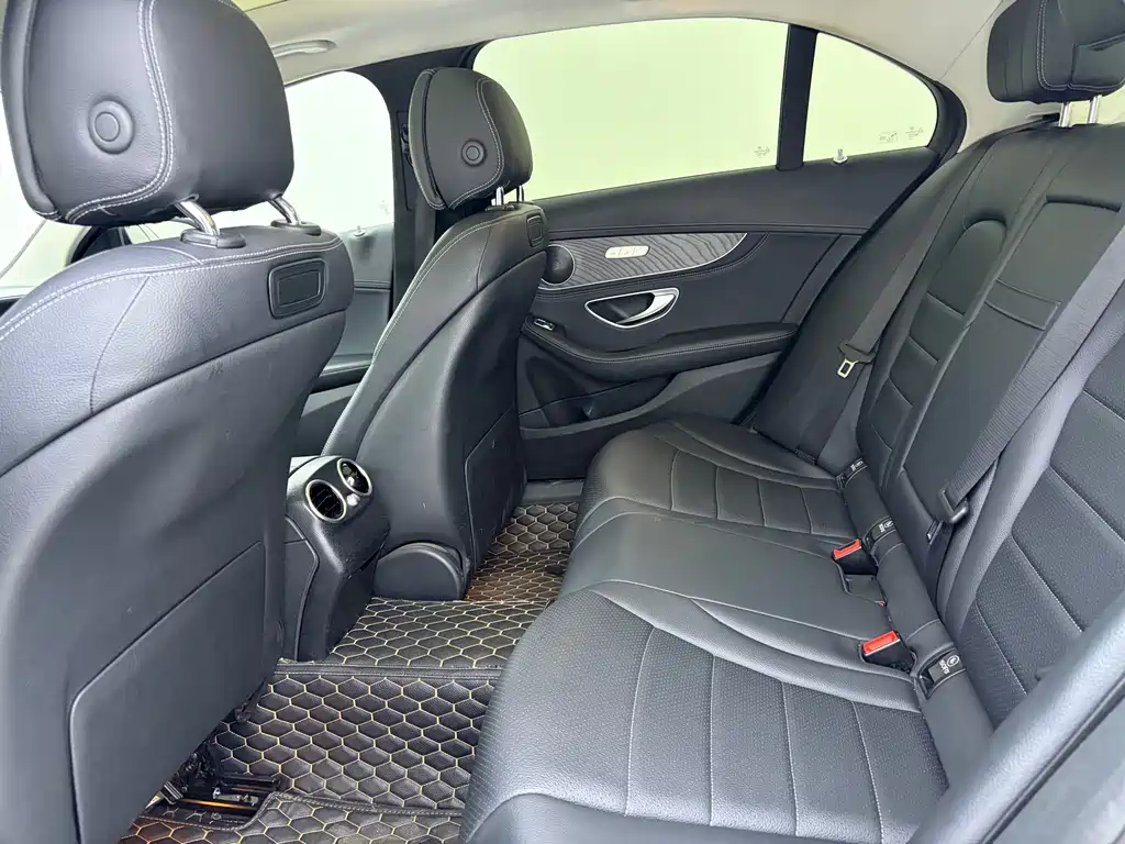 Mercedes-Benz C-Class 2016 — фото 5