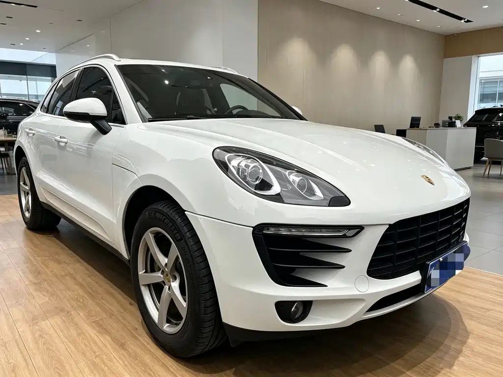 Porsche Macan 2017 — фото 3