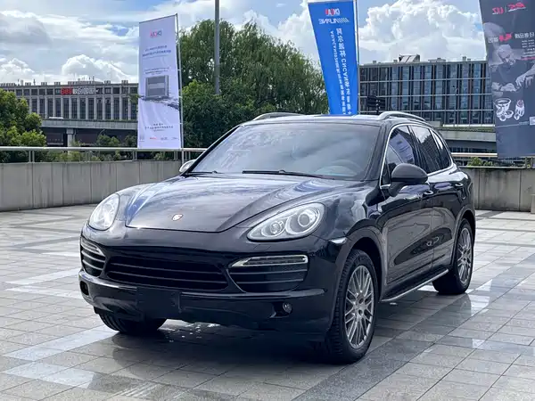 Porsche Cayenne 2011