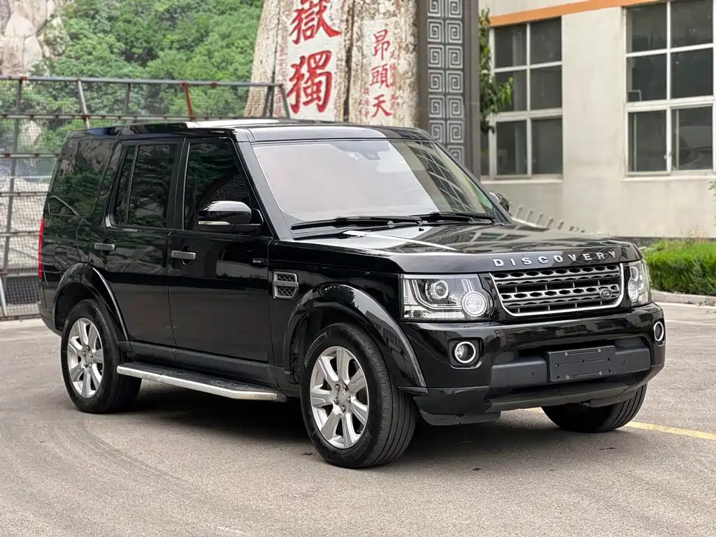 Land Rover Discovery 2015 — фото 3