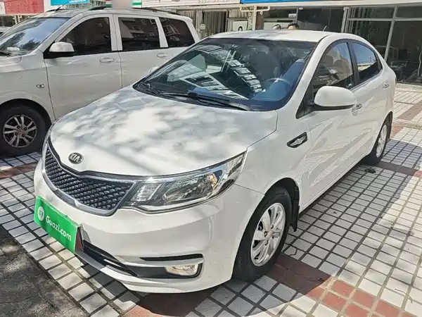 Kia K2 2015