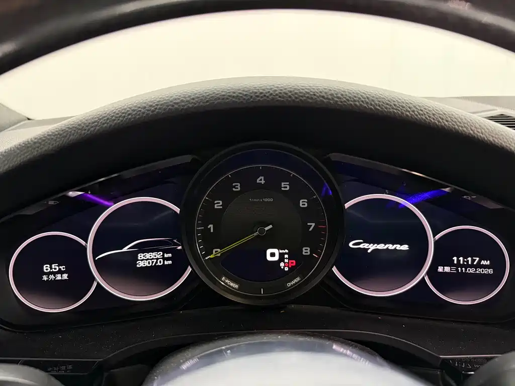 Porsche Cayenne Hybrid 2020 — фото 34
