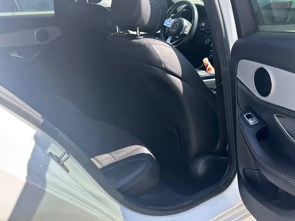Mercedes-Benz C-Class 2020