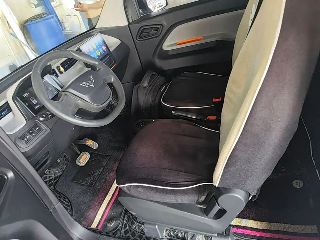 Wuling MINIEV 2021 — фото 15