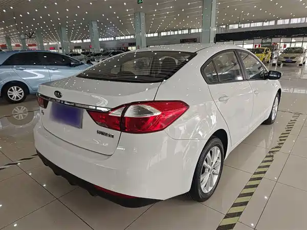 Kia K3 2016