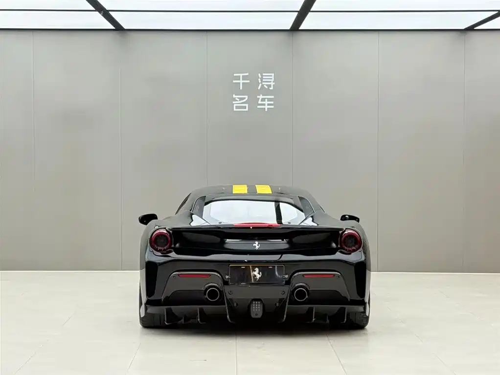 Ferrari 488 2019 — фото 16