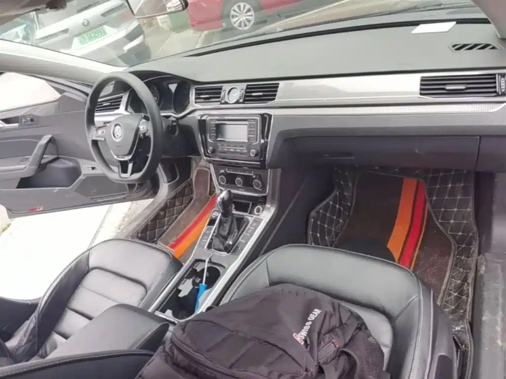 Volkswagen Passat 2019 — фото 10